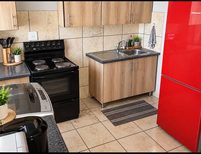 3 BEDROOM HOUSE FOR SALE IN WATERVAL EAST